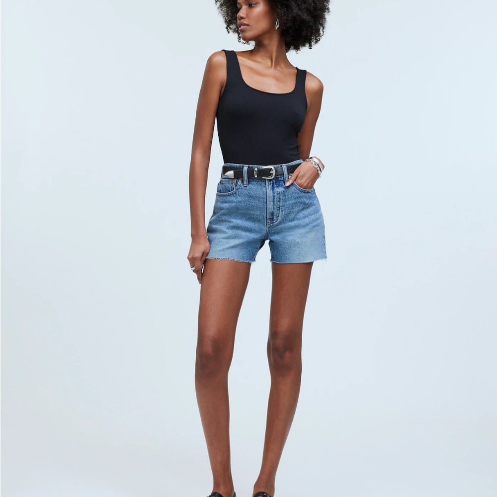Madewell The Perfect Vintage Short in Dewberry Wash